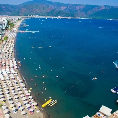 Отель La Beirut 3*